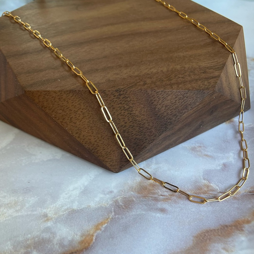 14k Gold Filled Tiny Paperclip Dainty Chain Necklace - Picture 2 of 11